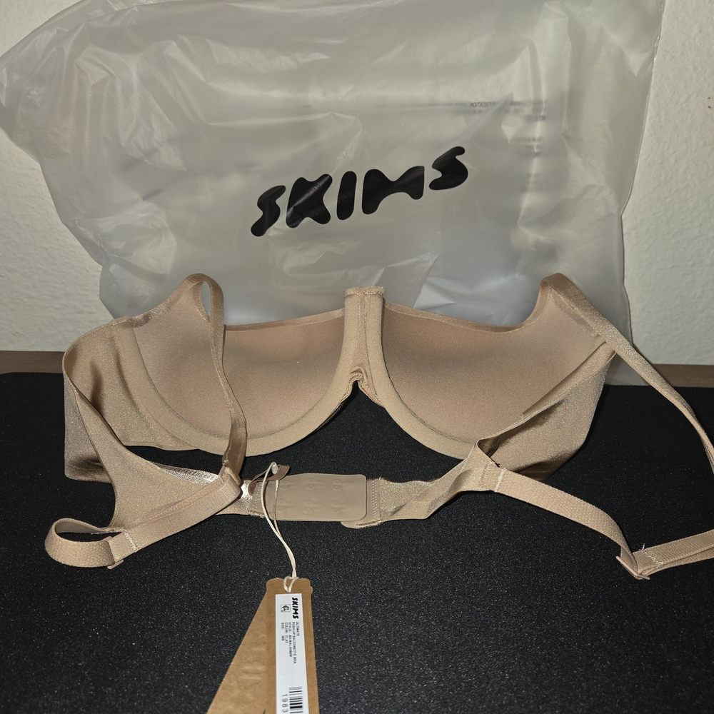 NWT SKIMS BALCONETTE ULTIMATE PUSHUP BRA Size 42C SAND - Picture 5 of 5